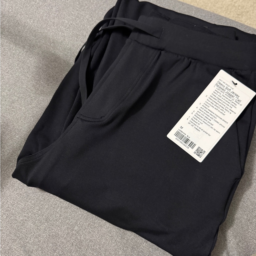 NWT Lululemon Heavyweight Soft Jersey Relaxed Jogger Pants Tall Size M - Picture 5 of 6